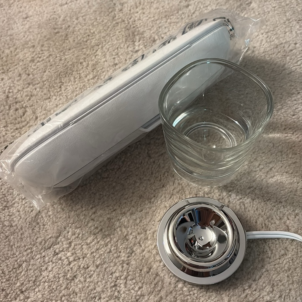 Philips Sonicare case and glass charger for Electric Toothbrush
